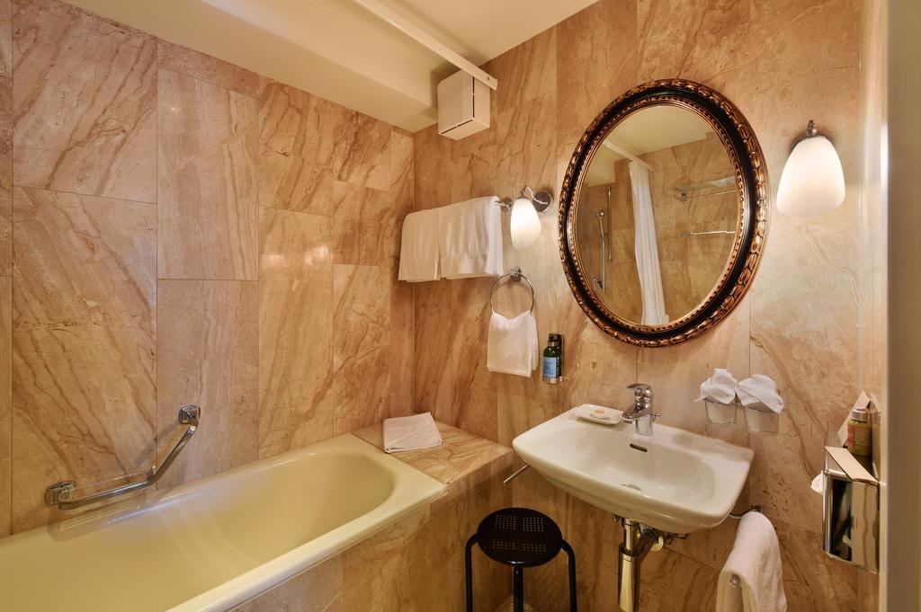 Romantik Hotel Schwan Horgen Zewnętrze zdjęcie