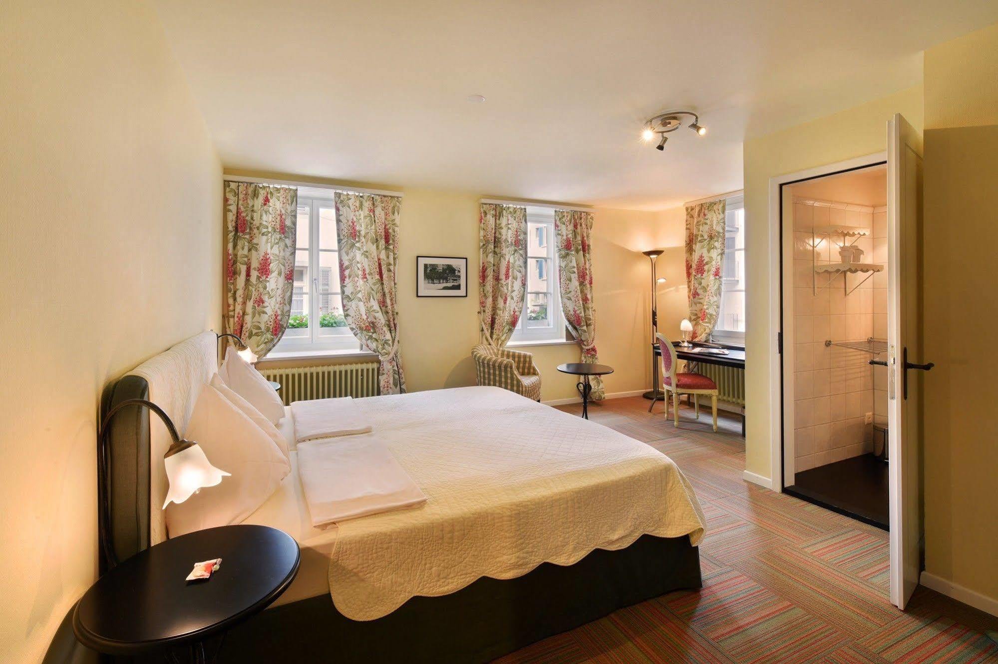 Romantik Hotel Schwan Horgen Zewnętrze zdjęcie